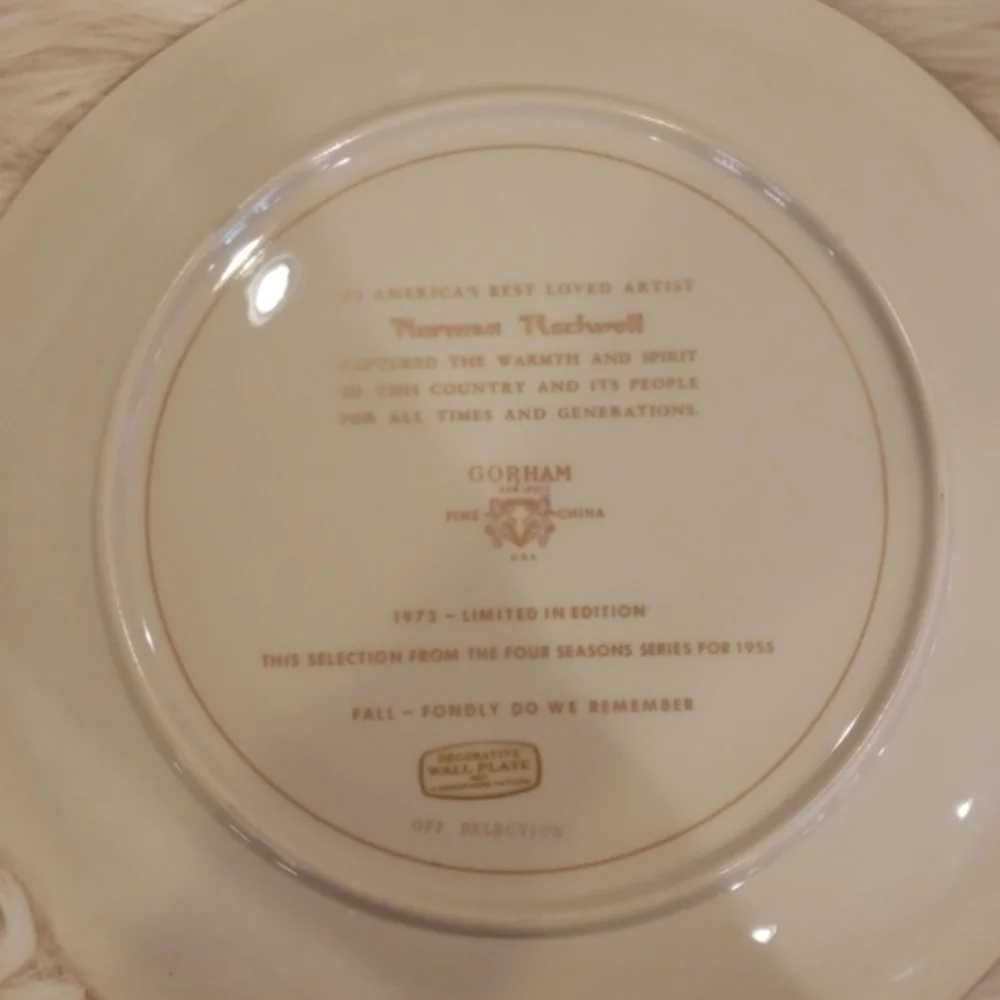 NORMAN ROCKWALL 1973  FALL FONDLY WE REMEMBER PLATE‎
